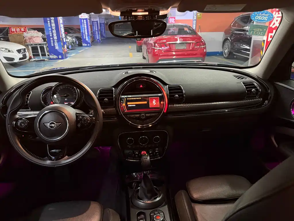 MINI Clubman 2019 — фото 14