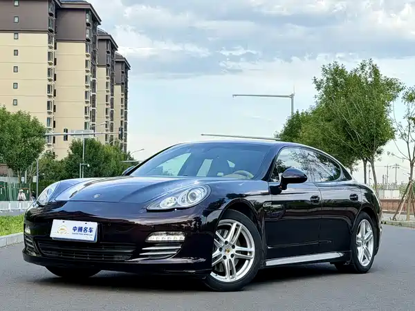 Porsche Panamera 2013