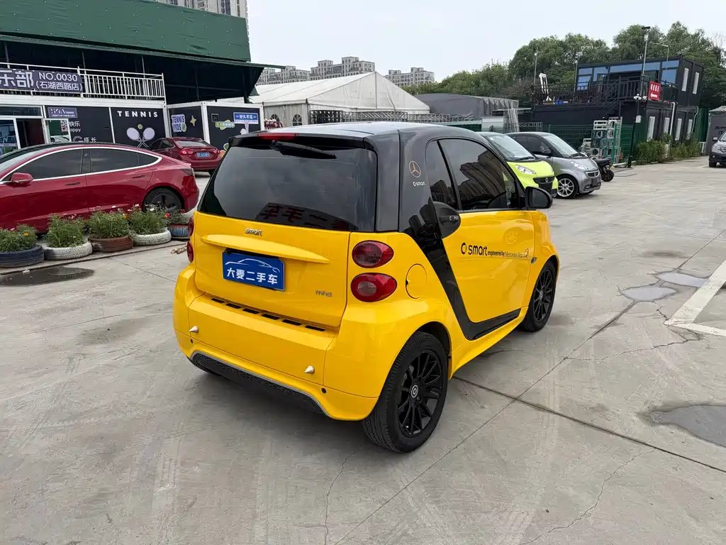 smart Fortwo 2015 — фото 4