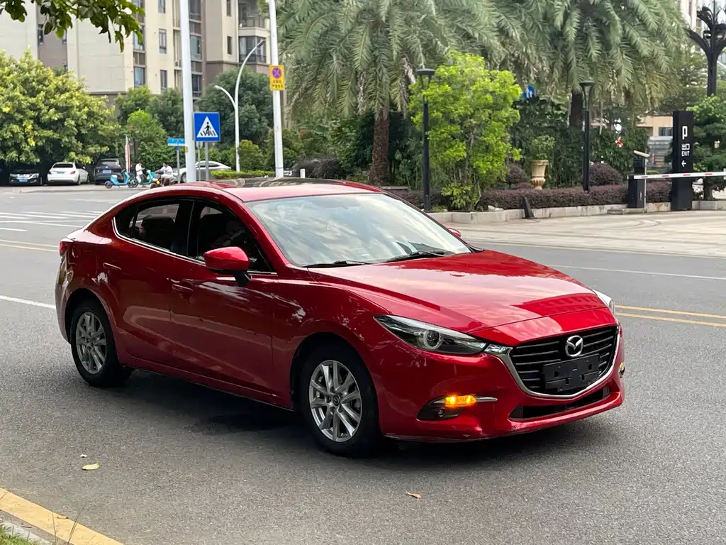 Mazda 3 Axela 2018