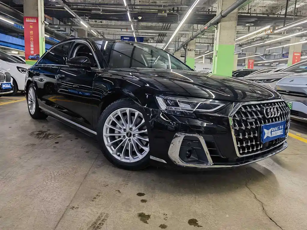Audi A8 2023
