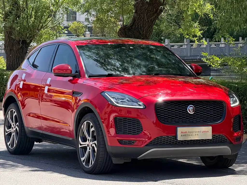 Jaguar E-PACE 2019