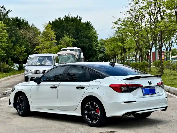 Honda Civic 2024