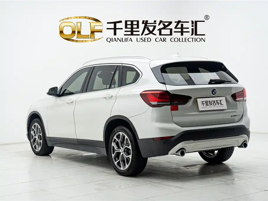 BMW X1 2021 — фото 4