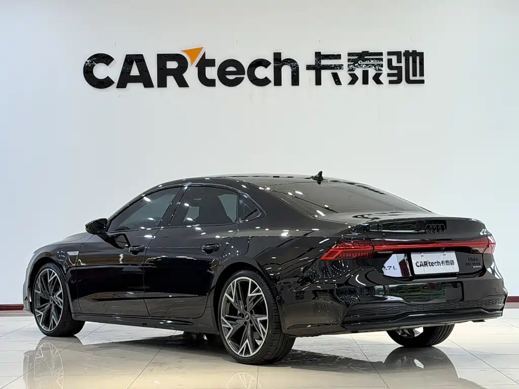 Audi A7L 2023 — фото 26