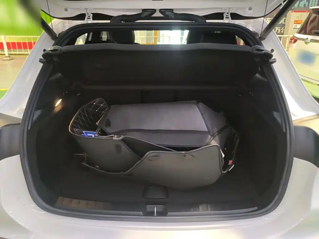 Mercedes-Benz GLA 2021 — фото 19