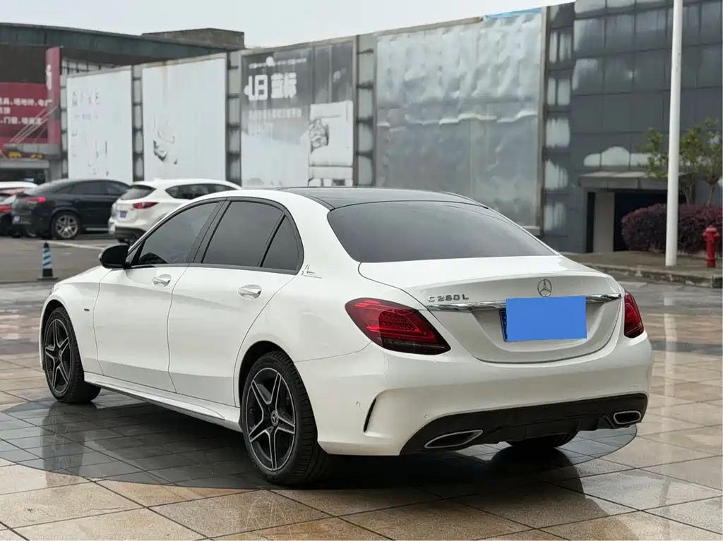 Mercedes-Benz C-Class 2020 — фото 12