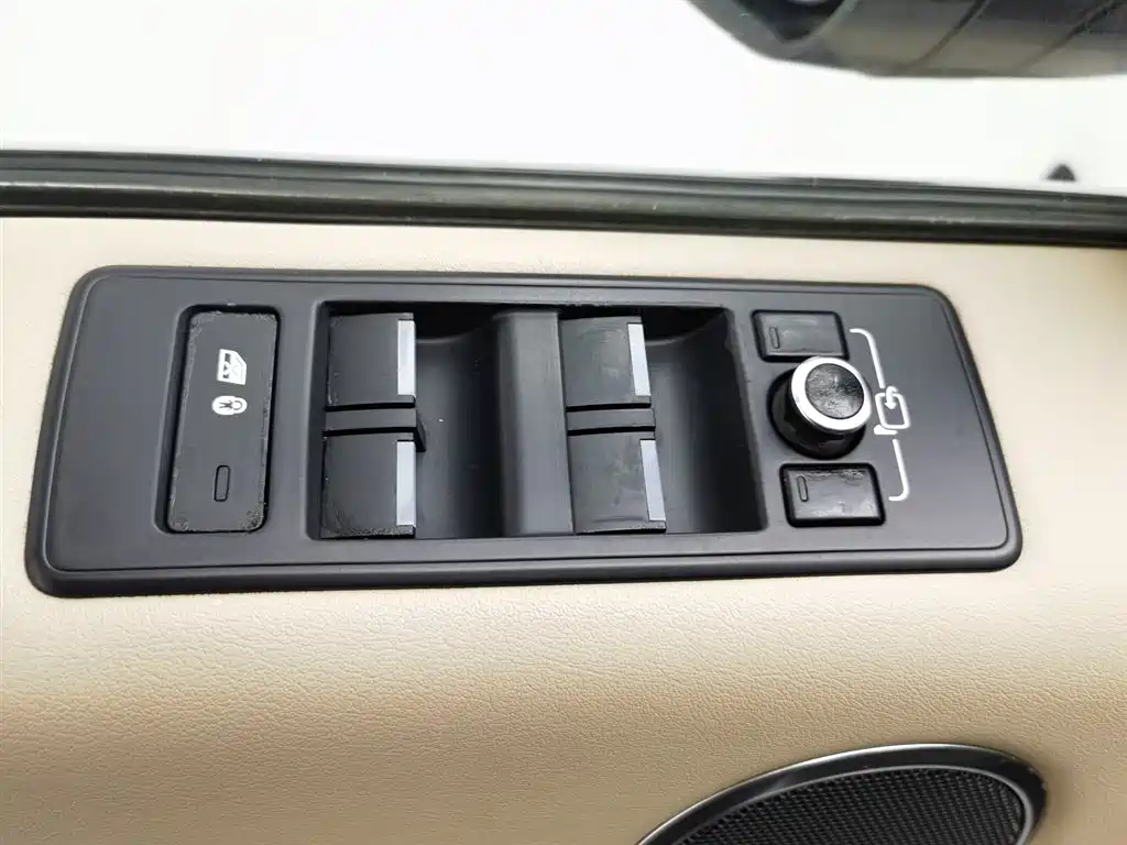 Land Rover Sport 2014 — фото 9