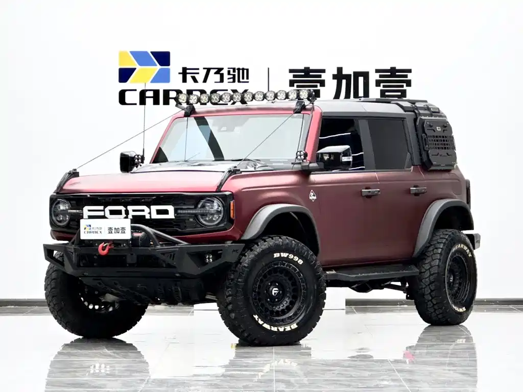 Ford Bronco 2024