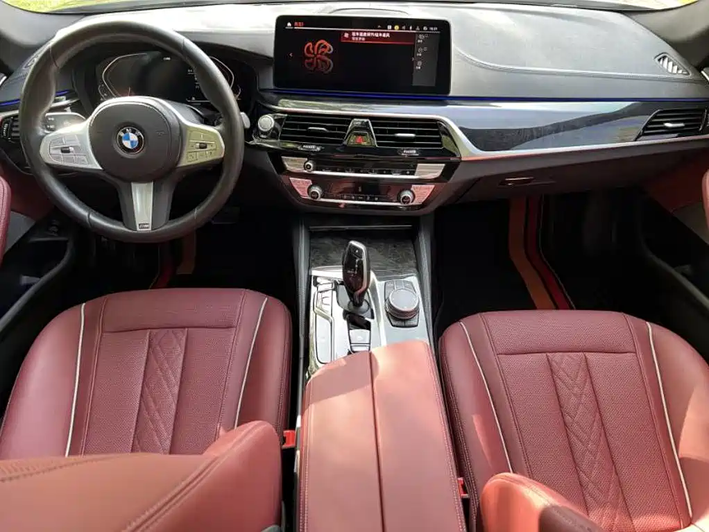 BMW 5 Series 2024