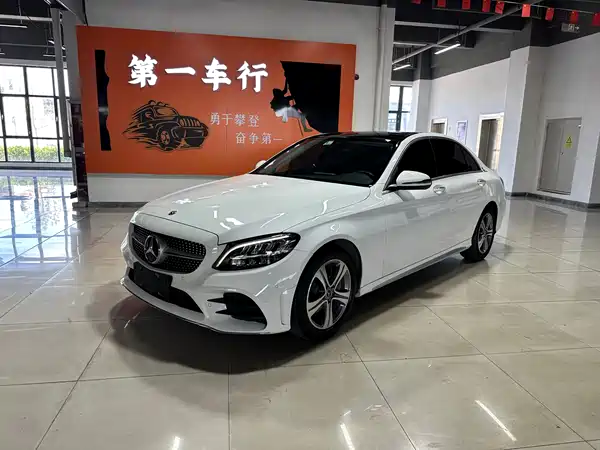 Mercedes-Benz C-Class 2021