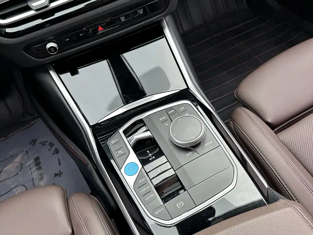 BMW i3 2022 — фото 18