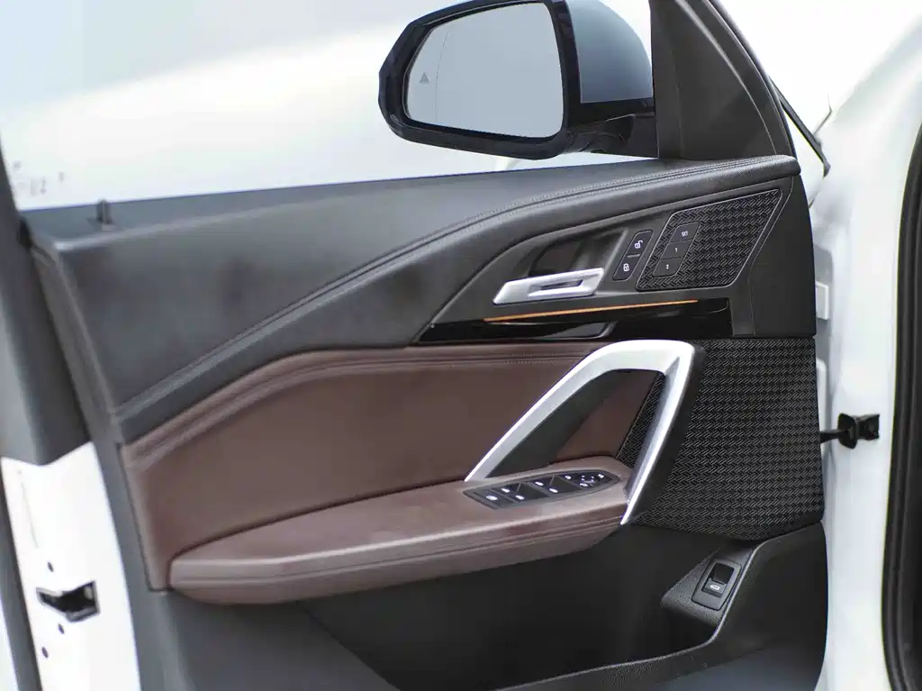 BMW X1 2023 — фото 14