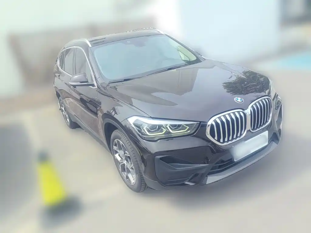BMW X1 2021 — фото 7