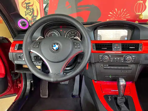 BMW 3 Series 2011