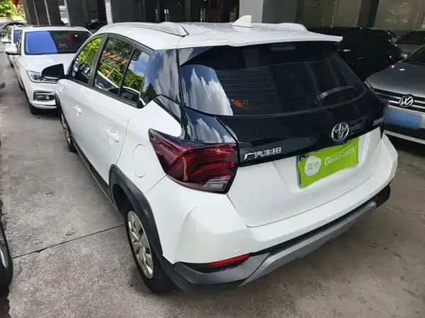 Toyota Yaris L 2020