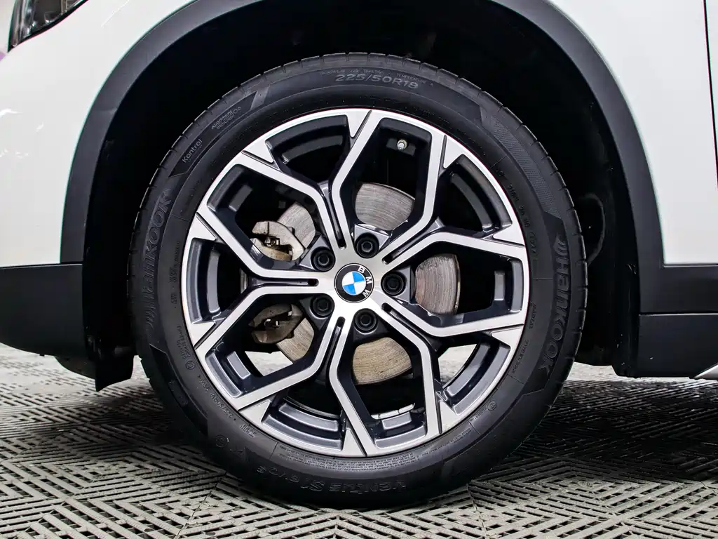 BMW X1 2022 — фото 19