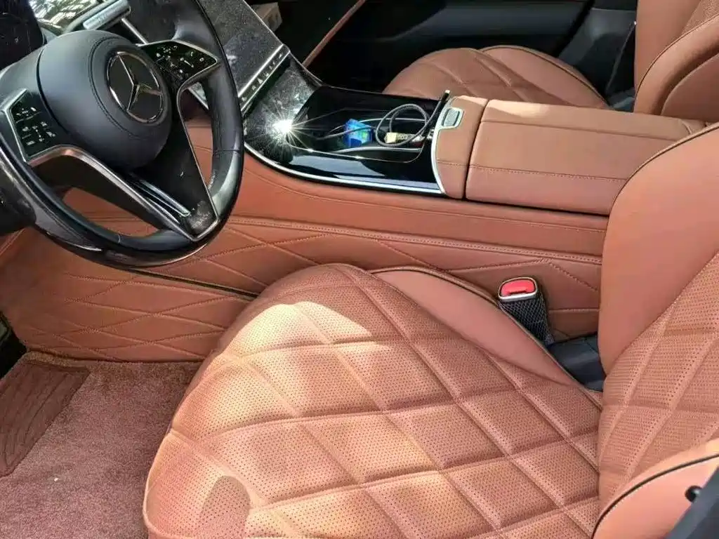 Mercedes-Benz Maybach S-Class 2025