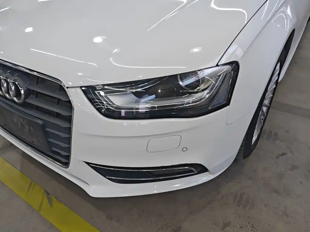Audi A4L 2015 — фото 24