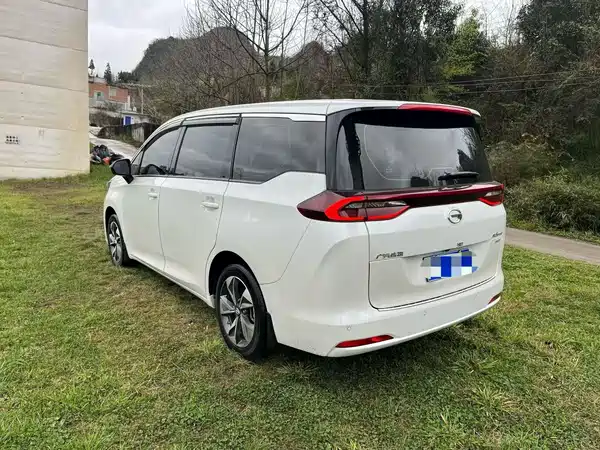 GAC Trumpchi M6 2023