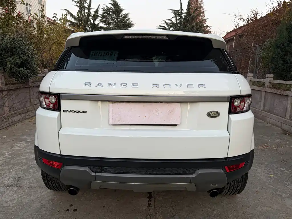 Land Rover Evoque 2016 — фото 14