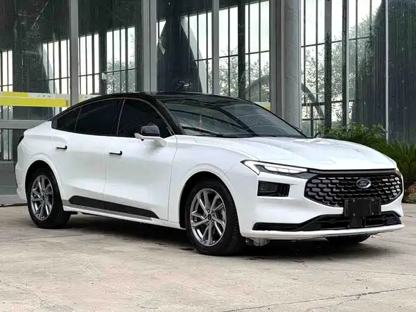 Ford Mondeo 2023