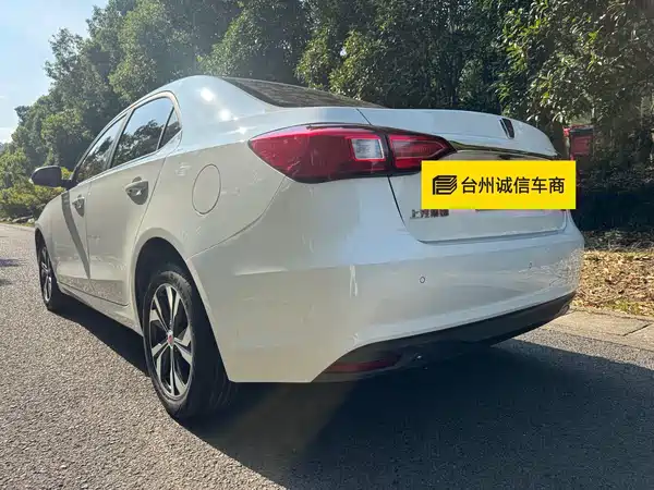Roewe 360 2017