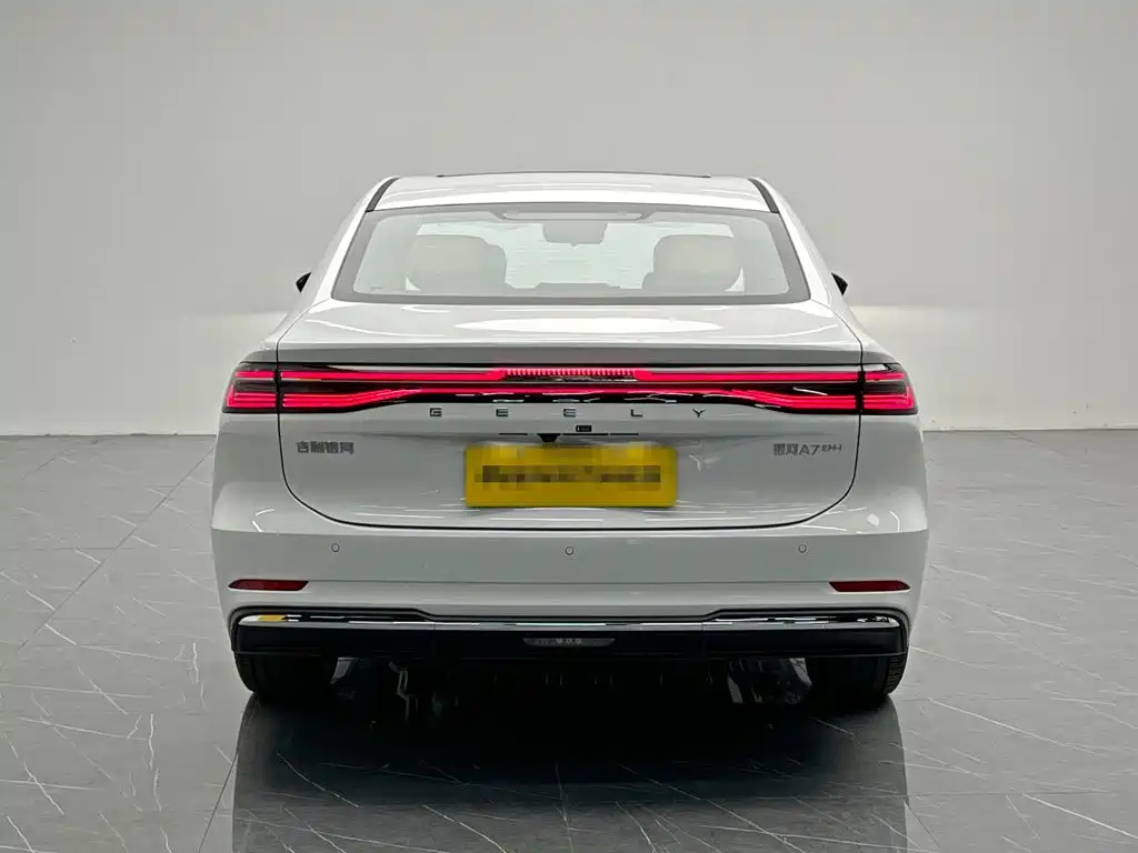 Geely Galaxy A7 EM 2026 — фото 5