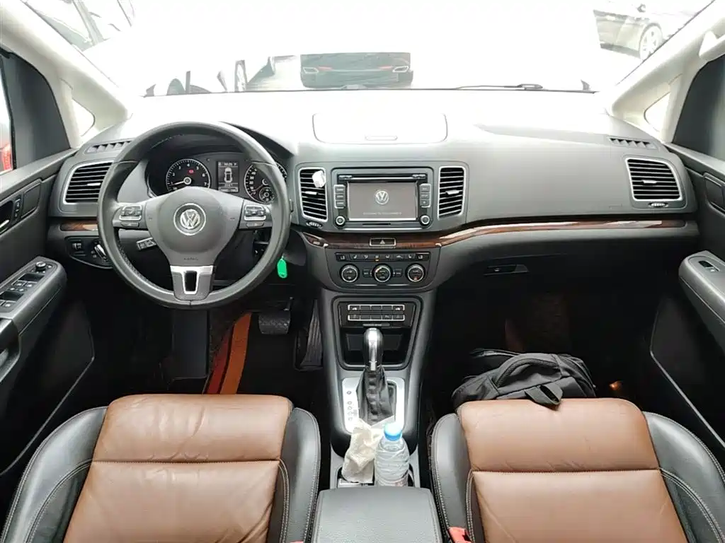 Volkswagen Sharan 2016 — фото 10