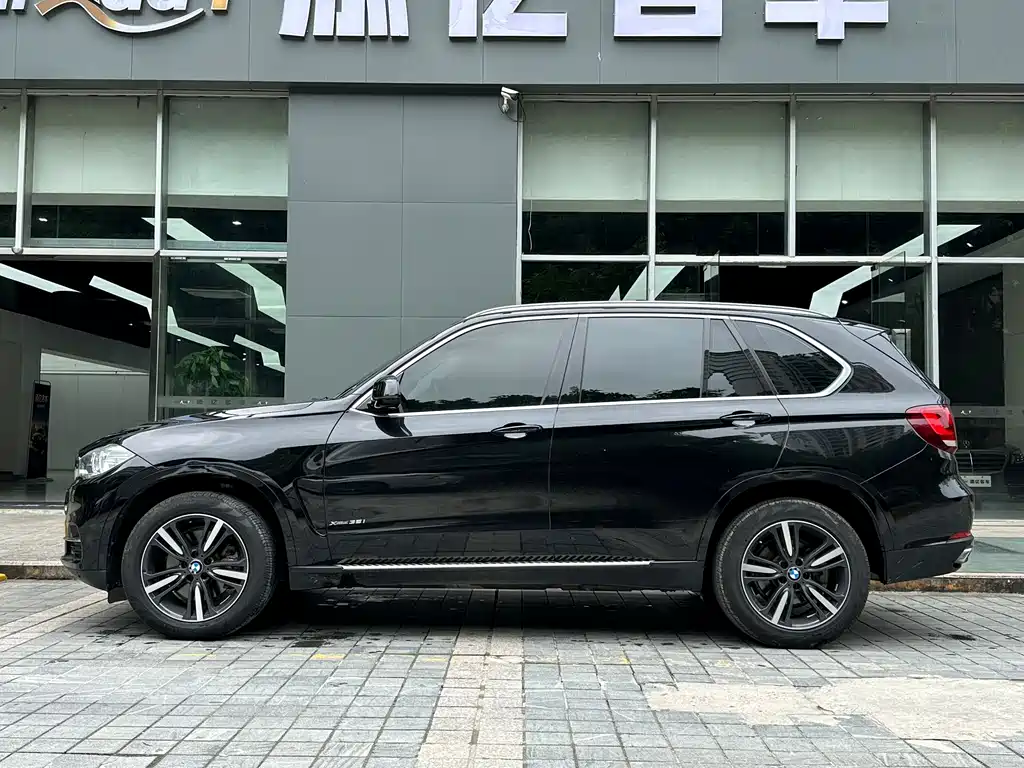 BMW X5 2018 — фото 3