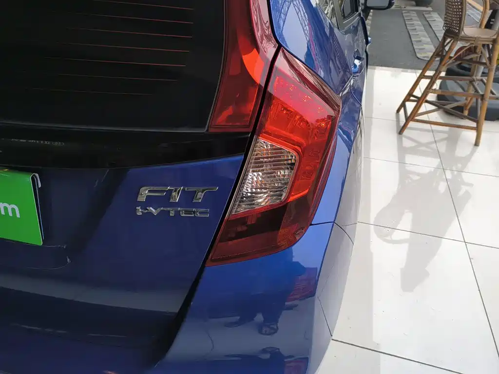 Honda Fit 2018 — фото 24