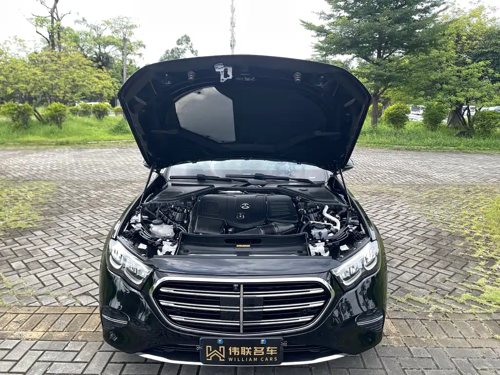 Mercedes-Benz E-Class 2025 — фото 20