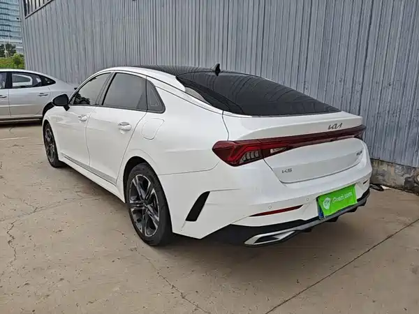 Kia K5 2024