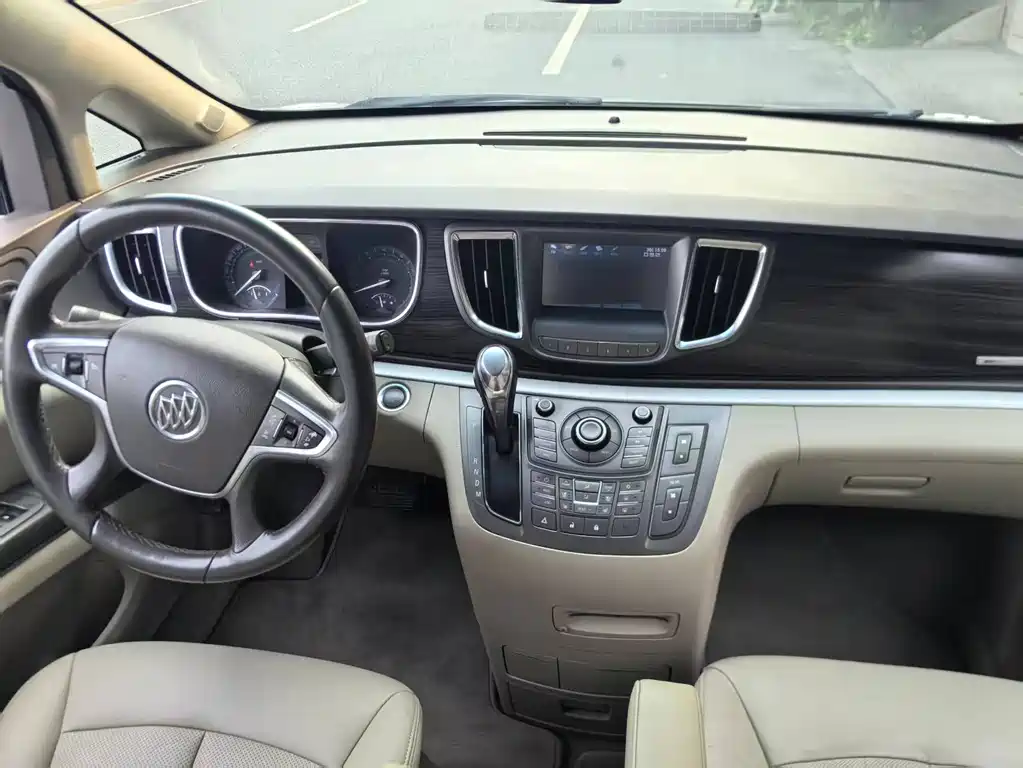 Buick GL8 2014