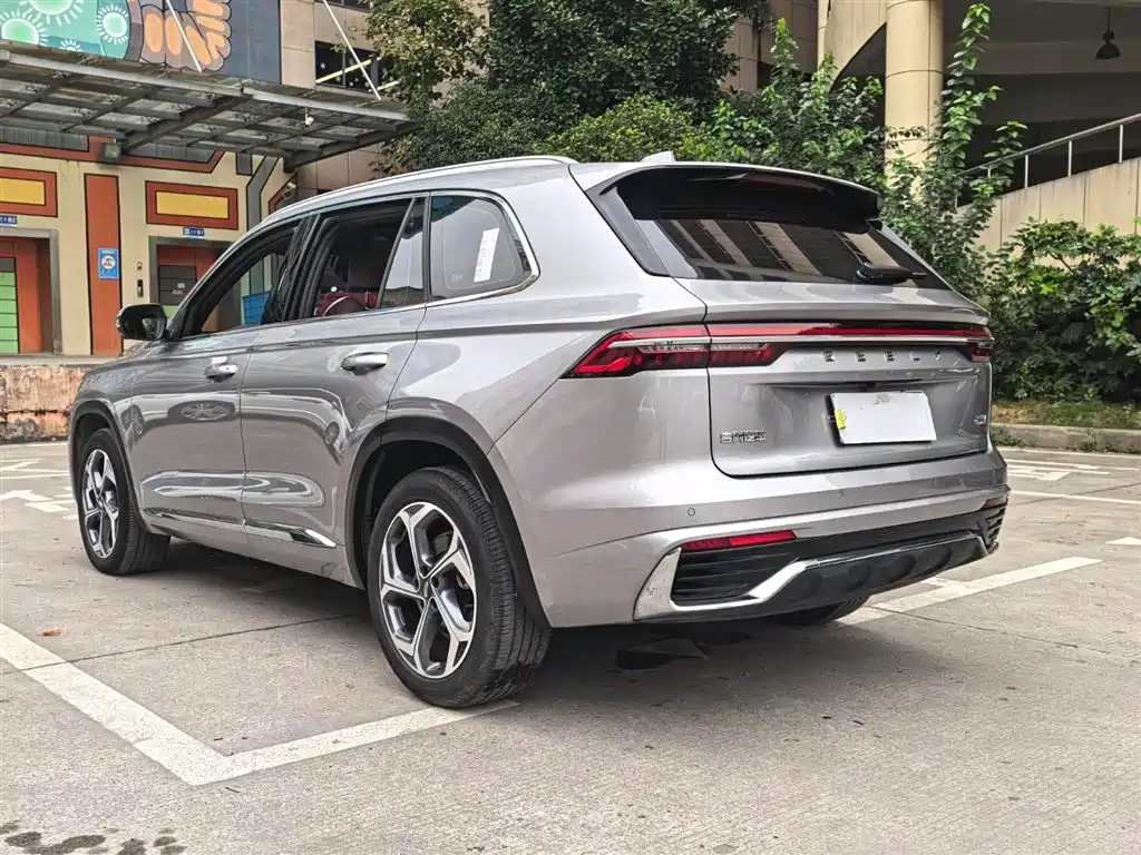 Geely Xingyue L 2024 — фото 17