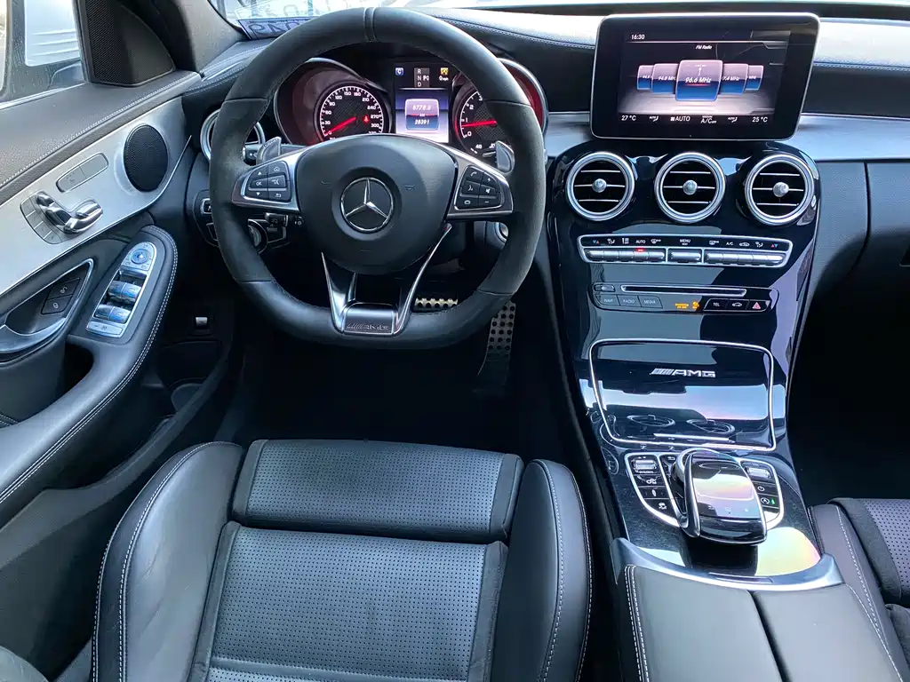 Mercedes-Benz C-Class AMG 2016 — фото 12