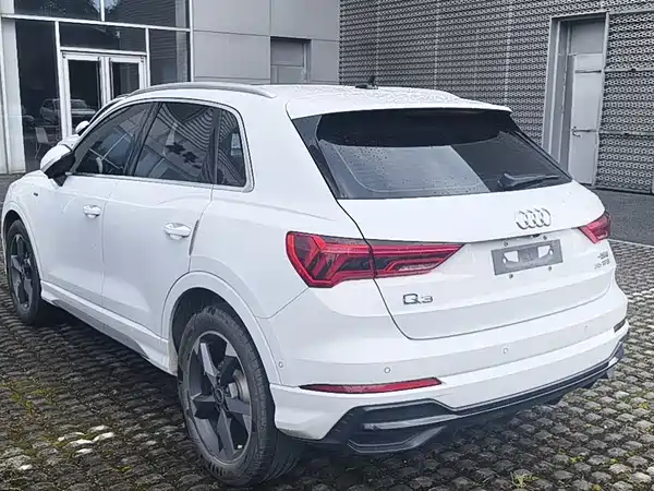 Audi Q3 2022