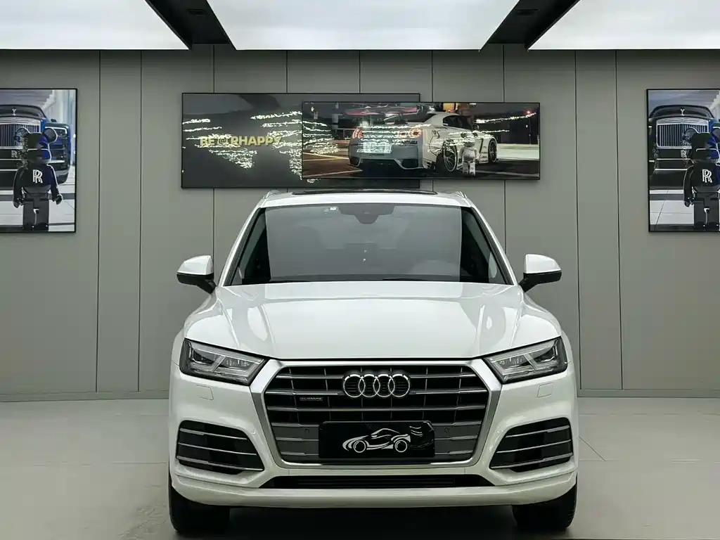 Audi Q5L 2019 — фото 2