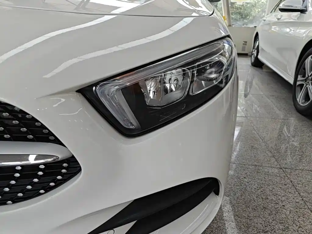 Mercedes-Benz A-Class 2022 — фото 24