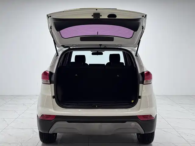 Hyundai ix25 2018 — фото 13