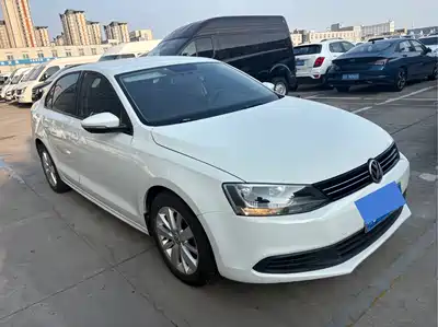 Volkswagen Sagitar 2013