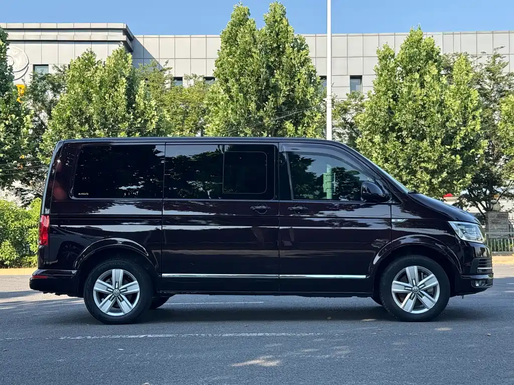 Volkswagen Multivan 2016 — фото 6