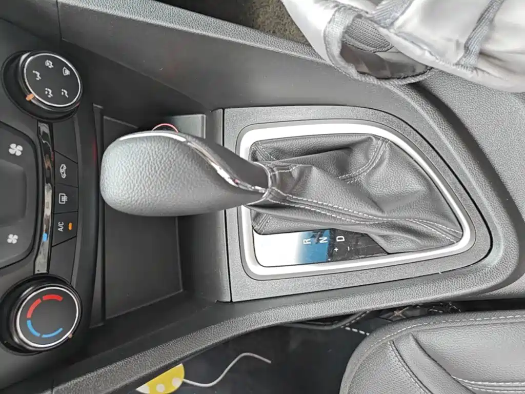 Buick Excelle 2021 — фото 14