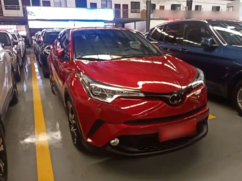 Toyota C-HR 2021 — фото 4