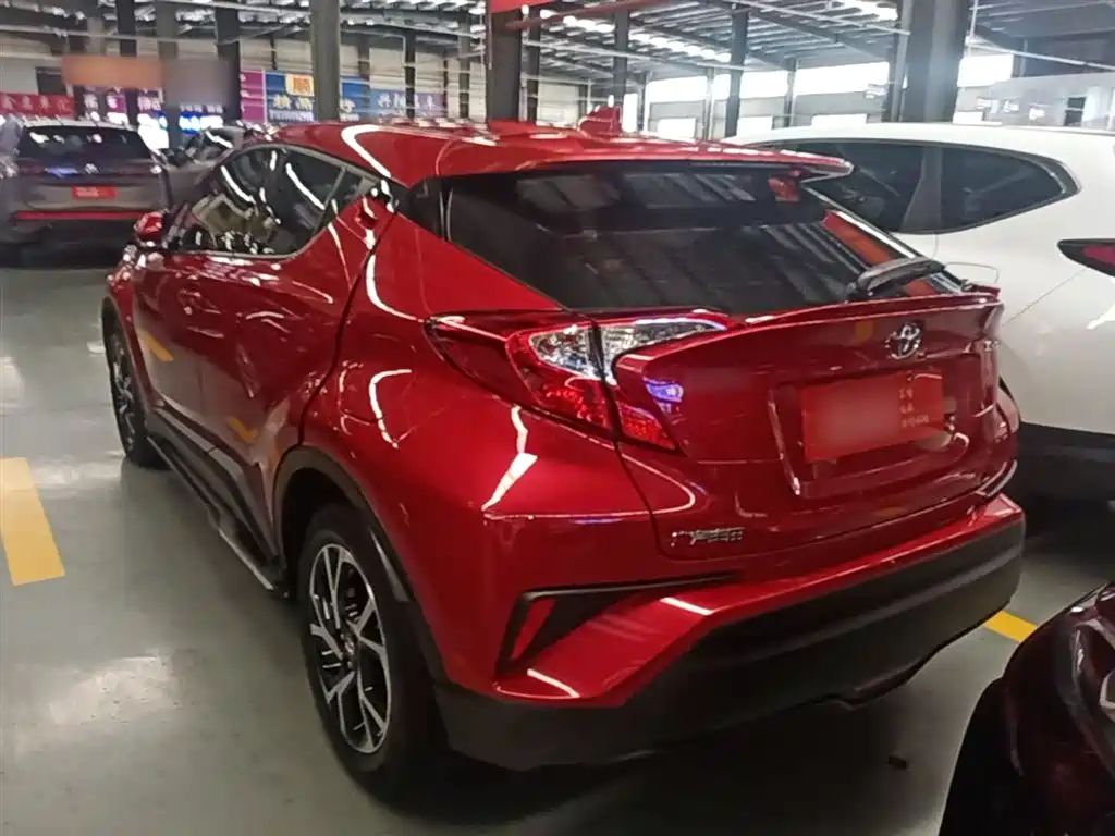 Toyota C-HR 2021 — фото 5
