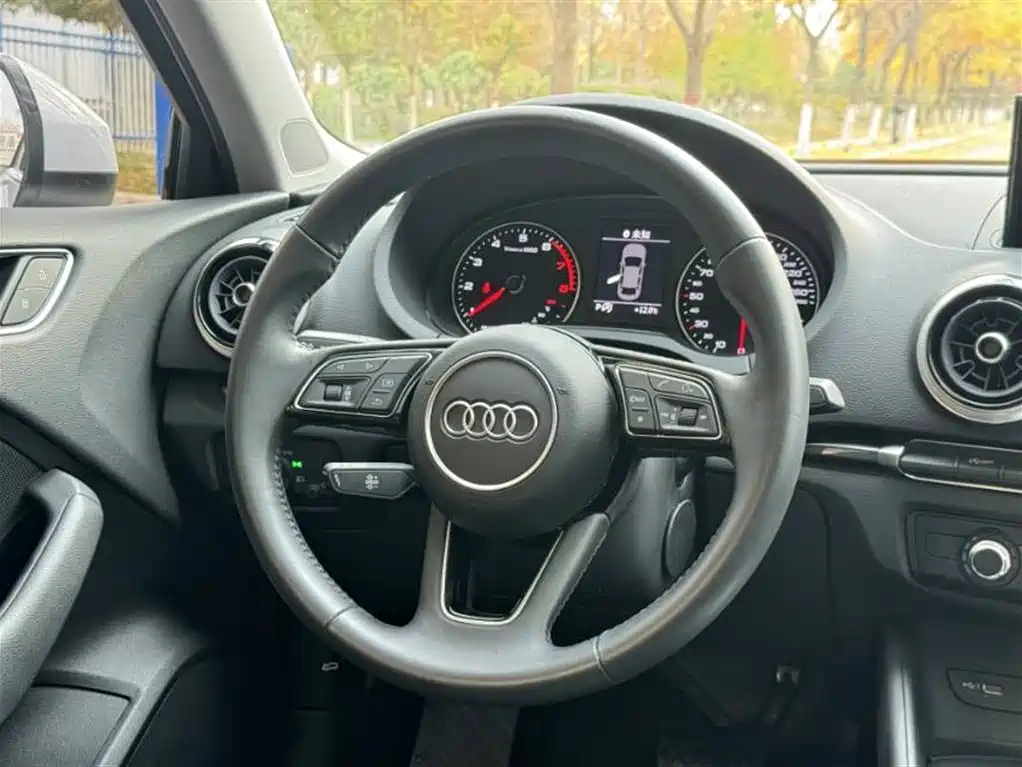 Audi A3 2020 — фото 12