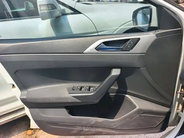 Volkswagen Polo 2023
