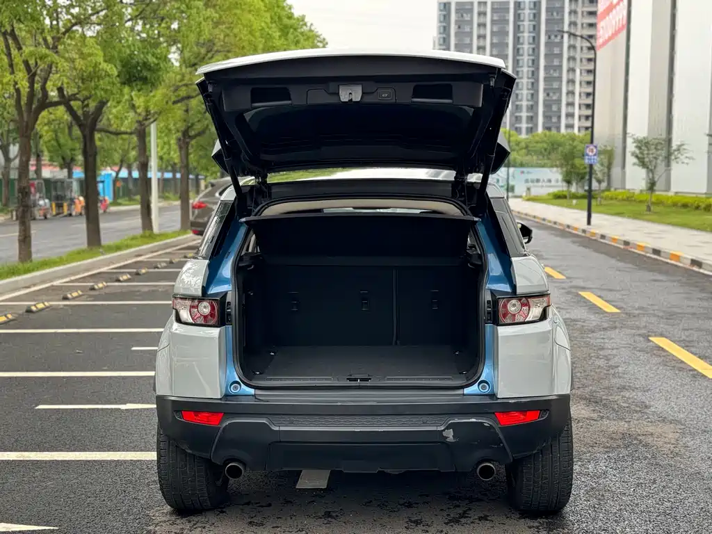 Land Rover Evoque 2016 — фото 13