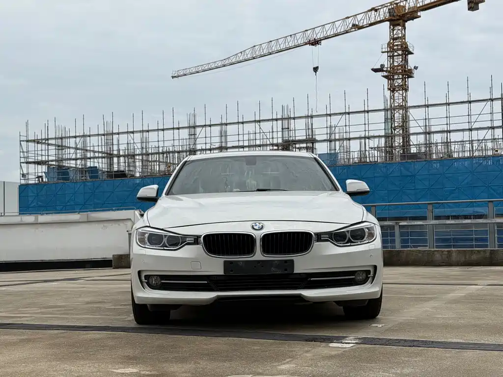 BMW 3 Series 2014 — фото 2