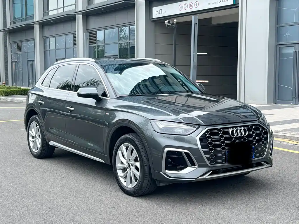 Audi Q5L 2022 — фото 3